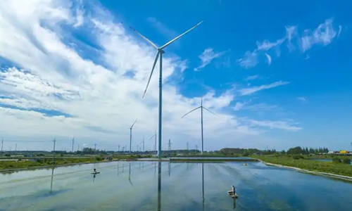 户外无人值守场景下自管理风力专用ups